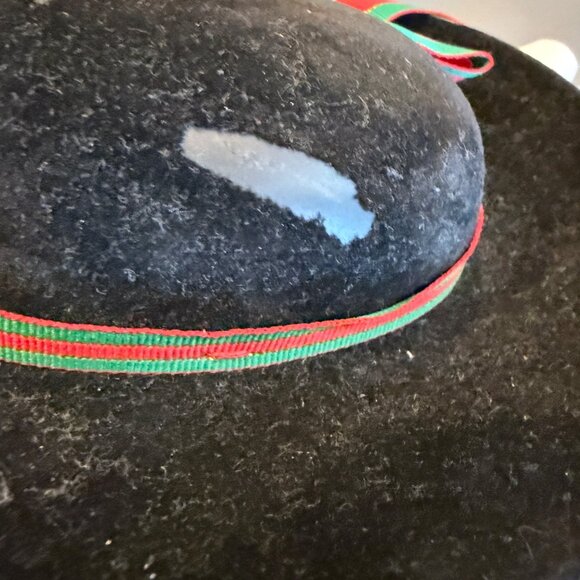 1990 Eden 20" Madeline Doll w/ Red Coat, Plaid Red, Dress Hat, & Appendix Scar - Picture 7 of 9